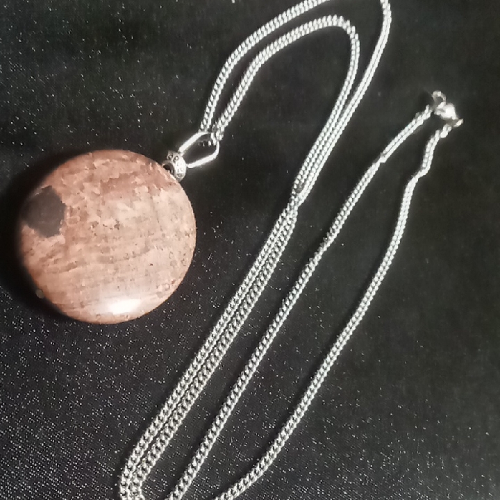 Natural Stone Fire Agate Pendant Necklace 24 Inch Long.